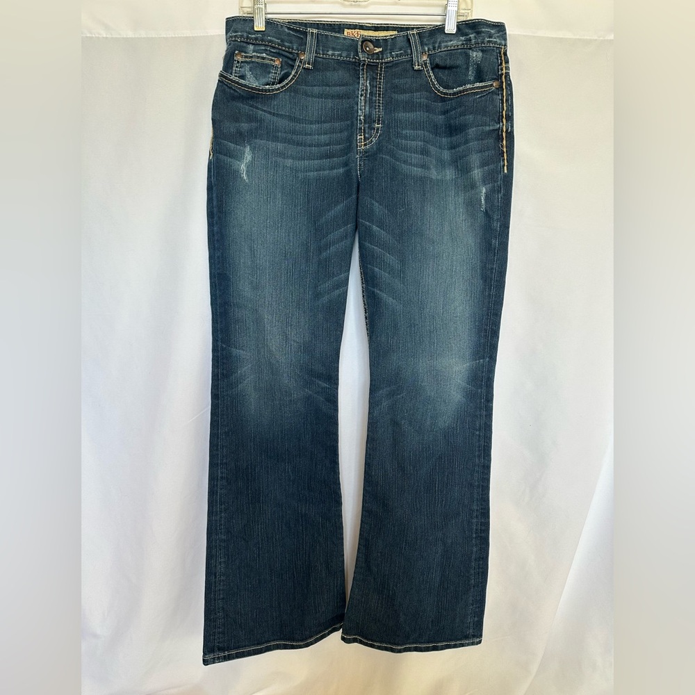BKE Drew Stretch Bootcut Jeans Women's Size 31 Dark Wash Distressed